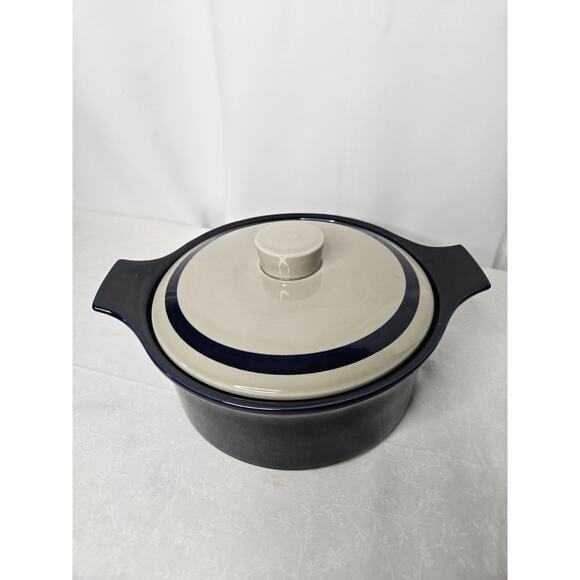 Vintage Celebrity Lexington Round 2 Quart Stoneware Casserole Dish Lid Blue - Picture 13 of 13